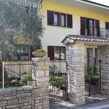 Casa Vacanze Ester ブレンゾーネ エクステリア 写真